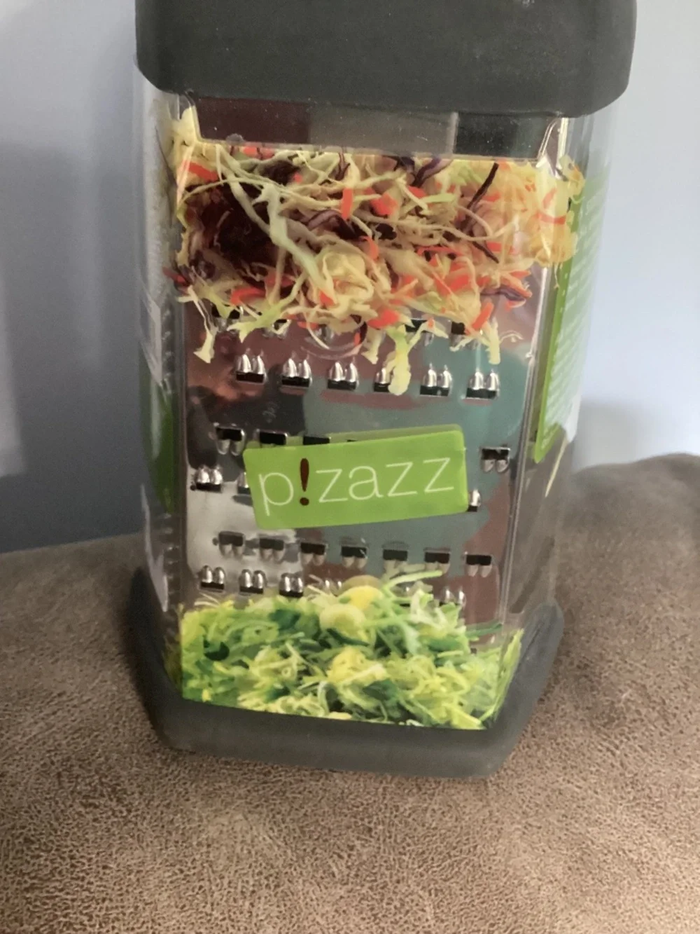 Kitchen grater 6 sided rubber trimmed new w tag